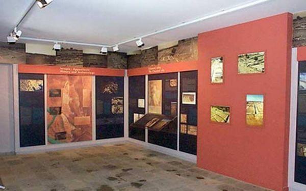 Αρχαιολογικό μουσείο Ολύνθου