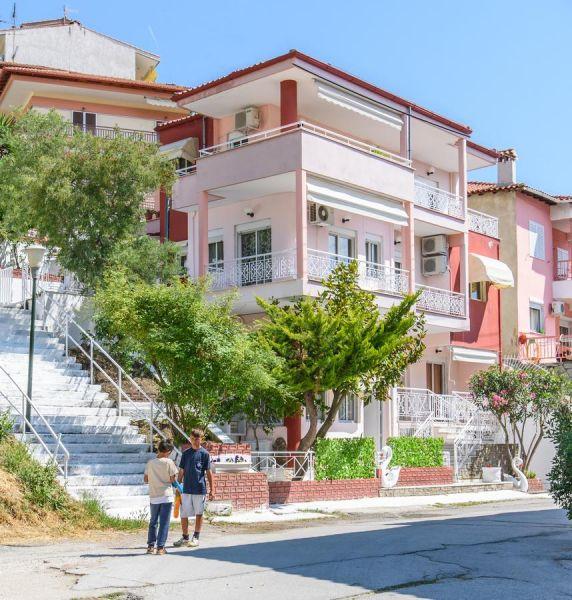 Family Inn Apartments