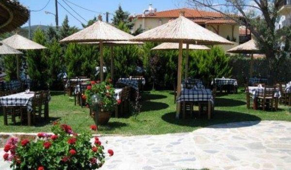 Εστιατόριο Ammos Kalamitsi